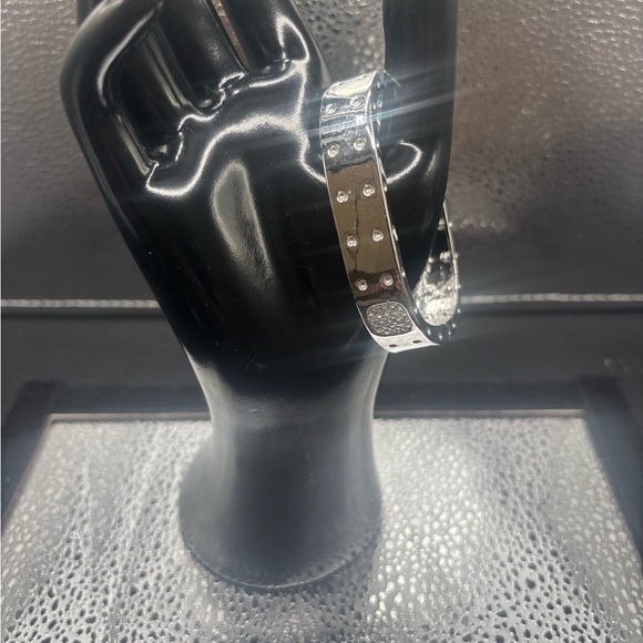 Jewelry - Stylish Silver Bangle with CZ Accents